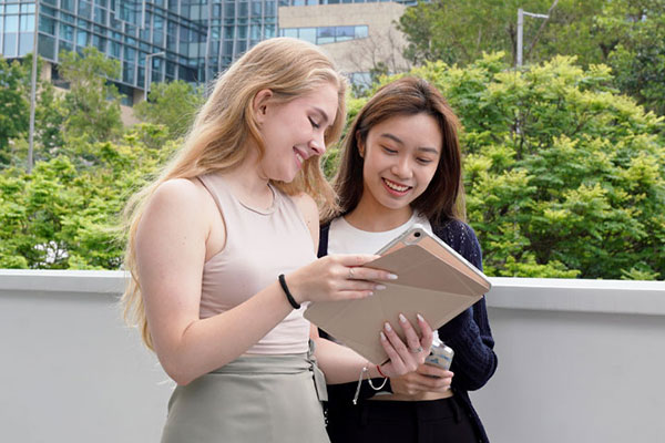 香港科技大学比985好吗（香港科技大学什么档···